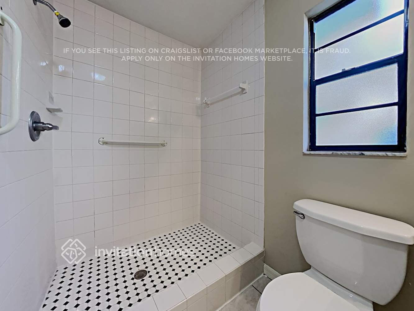 Building Photo - 709 Foxglove Pl