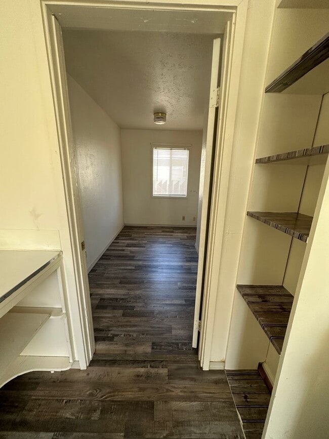 Building Photo - 4428 Altamont Dr