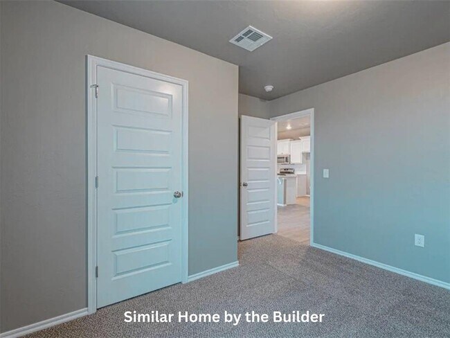 Building Photo - 1630 Highland Loop