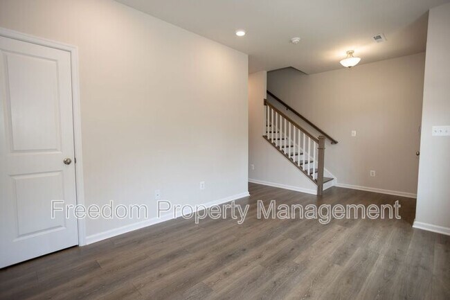 Building Photo - 9365 Barnes Lp