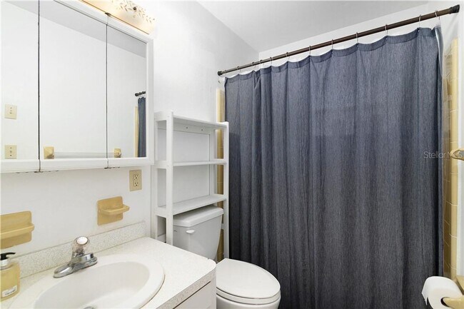 Building Photo - 1003 Dora Ave