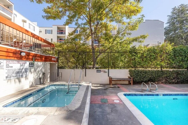 Building Photo - 288 Whitmore St