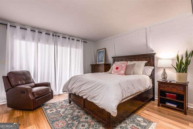 Building Photo - 3200 Rim Cove Dr