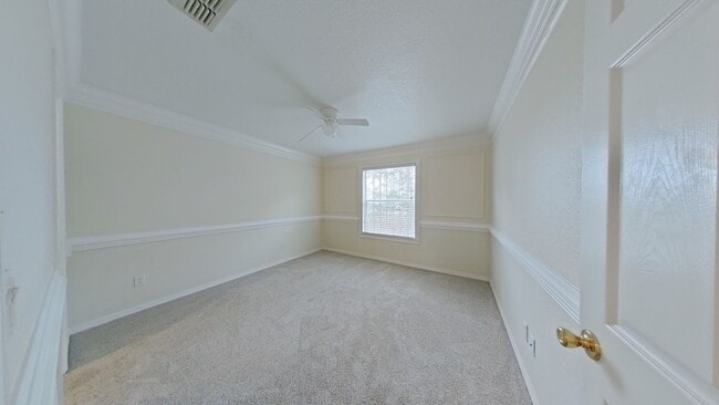 Building Photo - Spacious 6-Bedroom Pool Home with Open Floor Plan & Private Master Suite