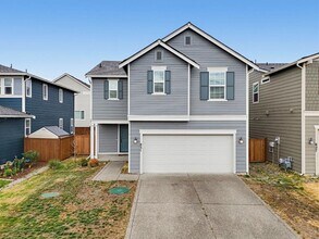 Building Photo - Spacious Newer Lacey Home | 3-Bed Home with A/C, Gas Fireplace, Bonus Loft & Fully Fenced Backyard!