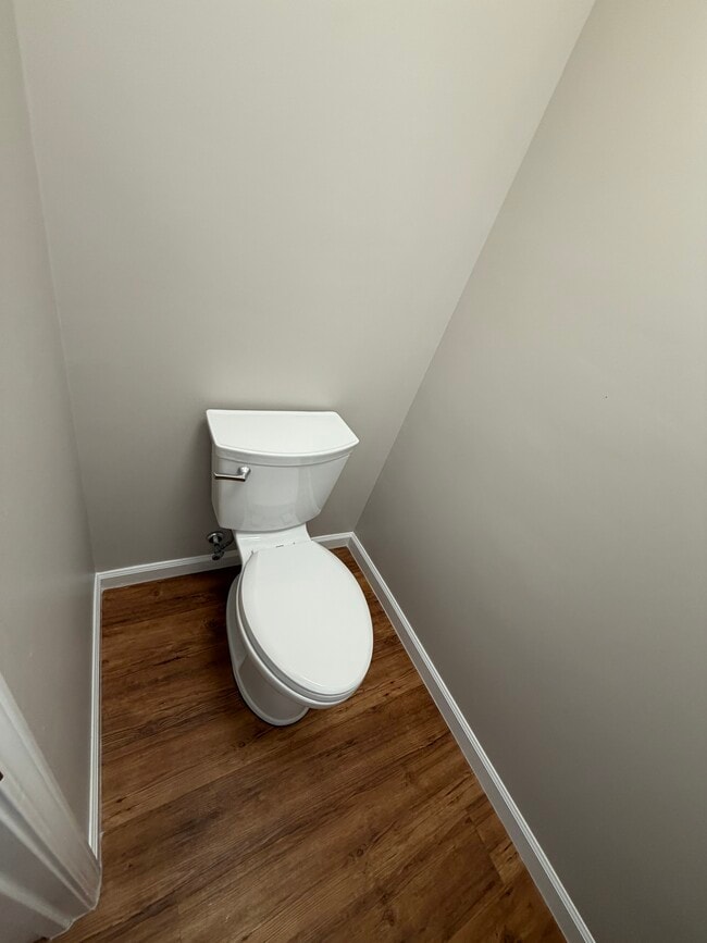 Building Photo - 1406 Flowing Wells Rd