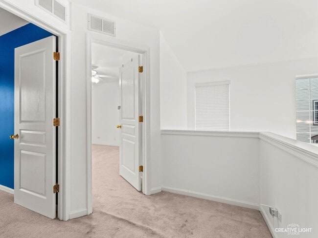 Building Photo - 3166 Bromley Ln