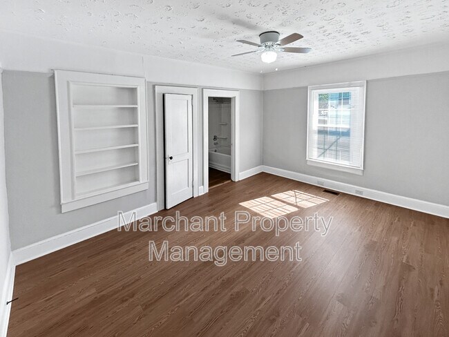 Building Photo - 24 Jones St