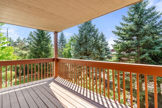 Building Photo - 2536 Eagles Cir