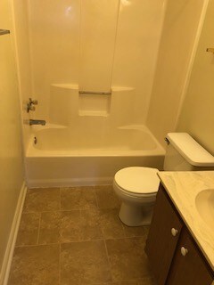 3 bedrooms, 3 bathrooms - 103 Spruce St