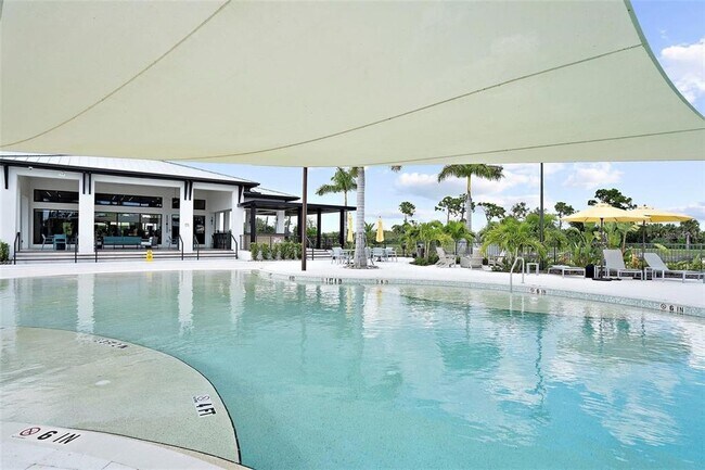 Building Photo - 12450 Somatic Ct