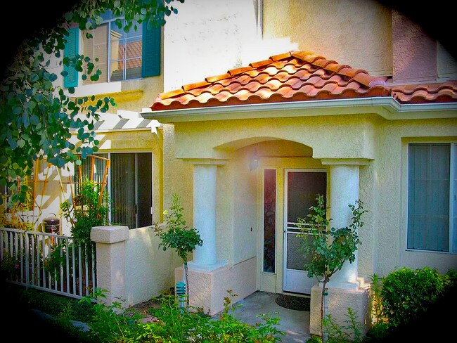 Outside view of Townhome Front Entry. - 18118 Flynn Dr