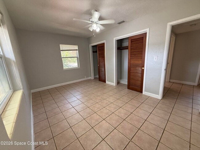 Building Photo - 248 Le Jeune Dr