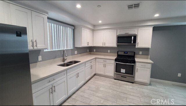 Building Photo - 839 E 32nd St