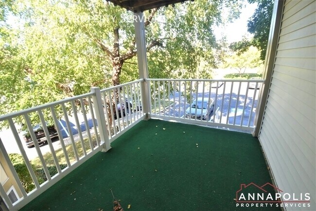 Building Photo - 621 Admiral Dr