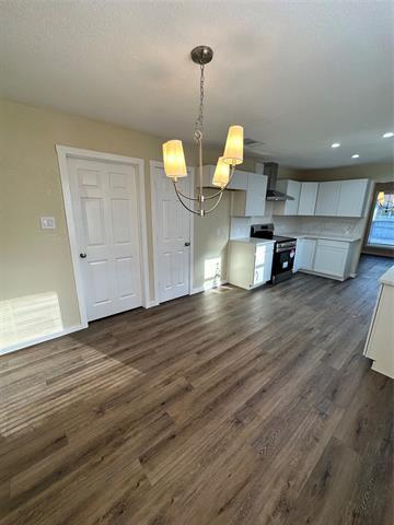 Building Photo - 6620 Moss Ln