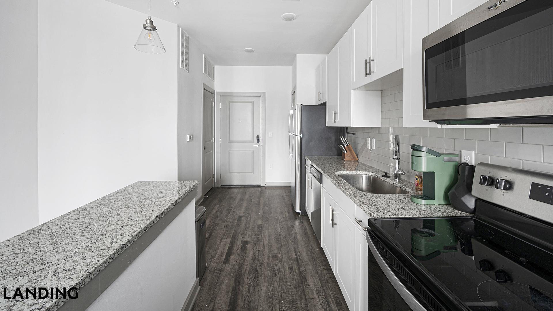 Building Photo - 2165 Nolensville Pk