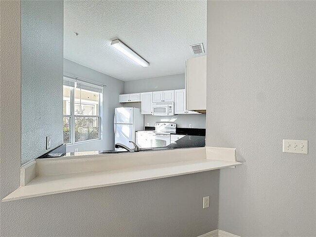 Building Photo - 1500 Broken Oak Dr