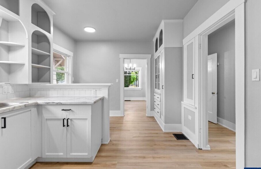 Building Photo - 7225 N Lombard St