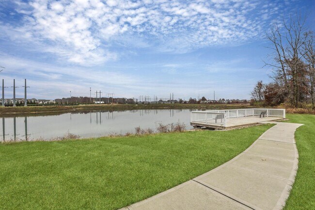 Building Photo - 3832 Old Glory Lp