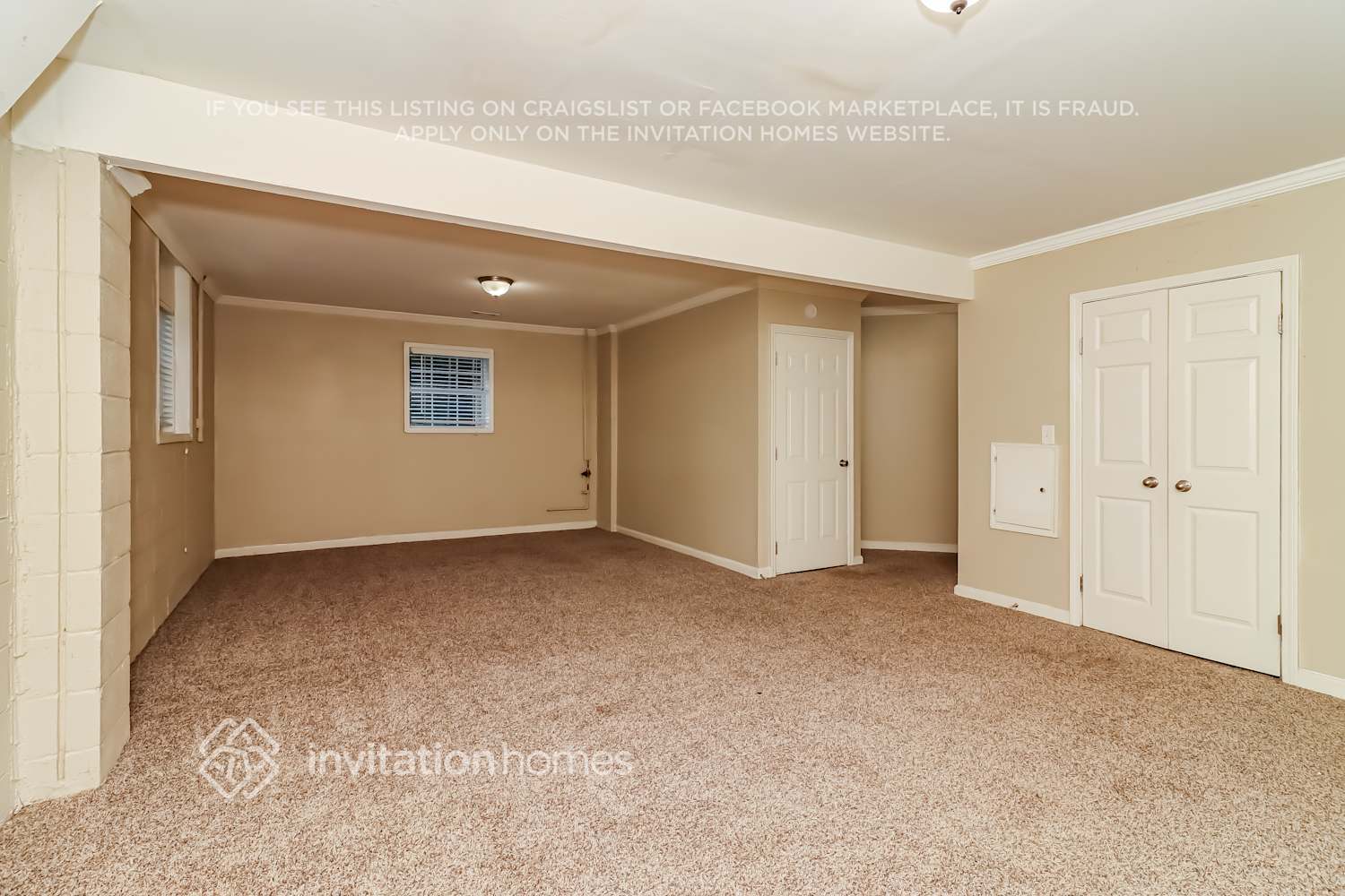 Building Photo - 1965 Sandcreek Dr SW