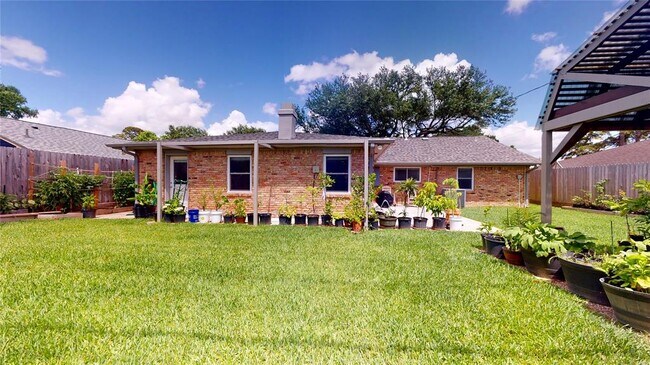 Building Photo - 3011 Larknolls Ln