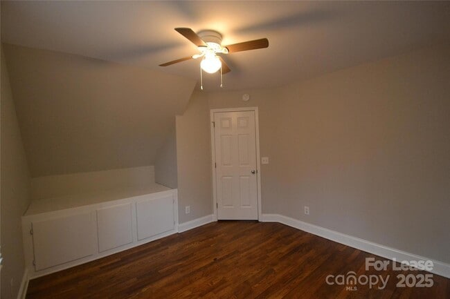 Building Photo - 9024 McElroy Rd