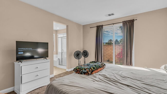 Building Photo - 37523 Durwent Dr