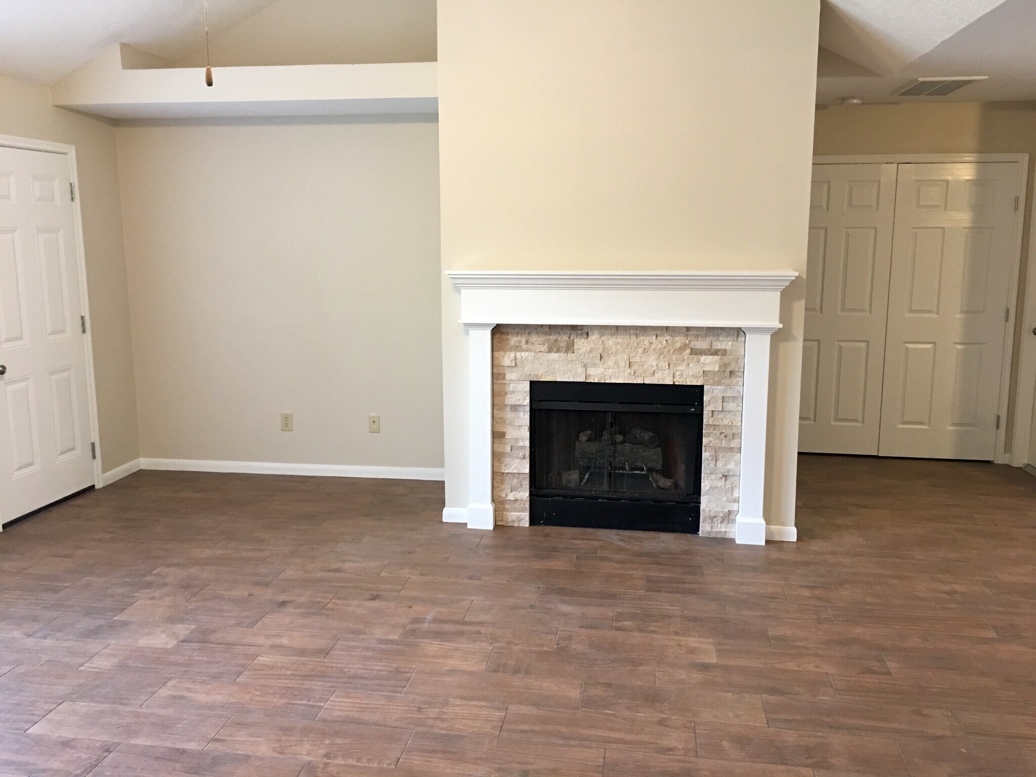 Building Photo - 14518 Cypress Green Dr