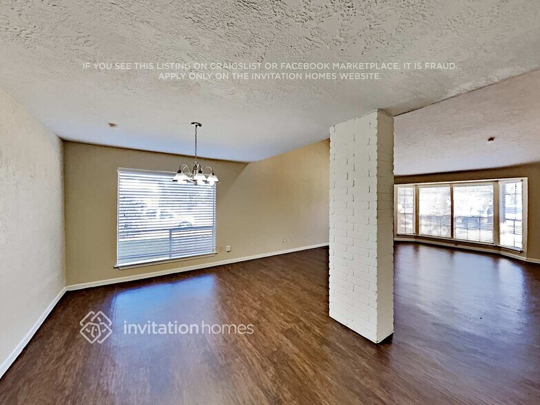 Building Photo - 12902 Skymeadow Dr