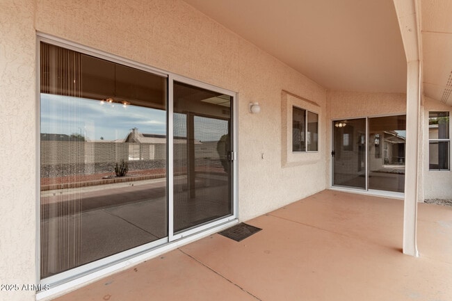 Building Photo - 14638 W Antelope Dr