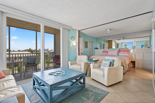 Building Photo - 5900 Bonita Beach Rd SW