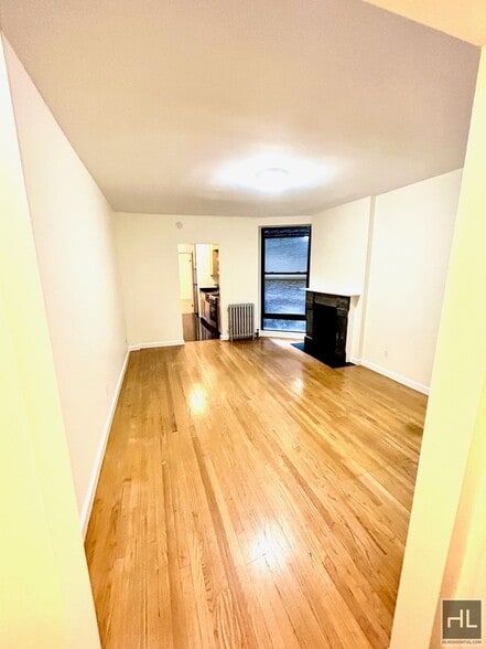 Building Photo - East 84th Street