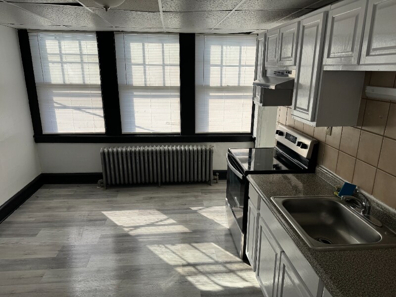 Building Photo - 1031 Marion St