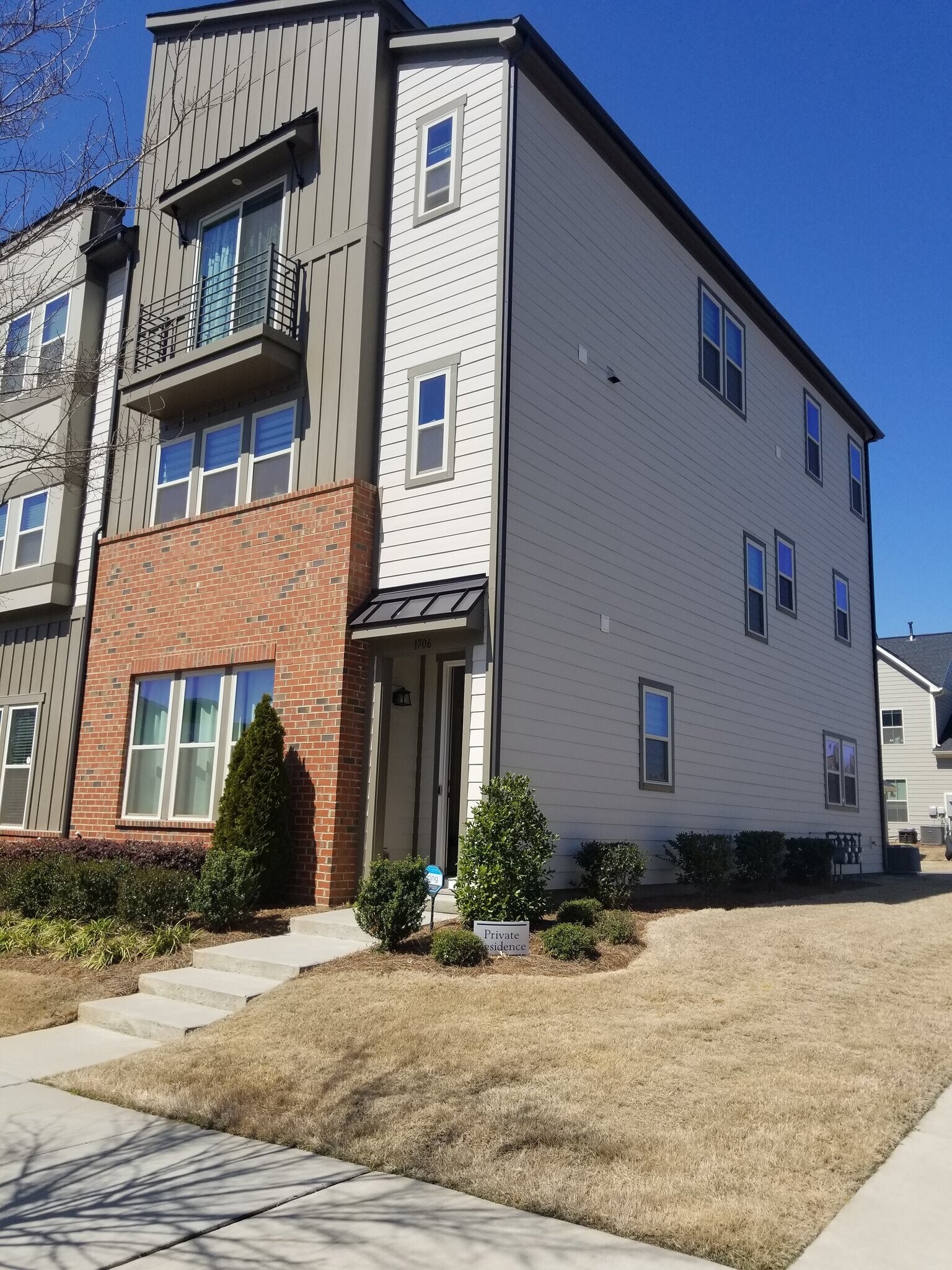 Building Photo - 1706 Pat Garrett St