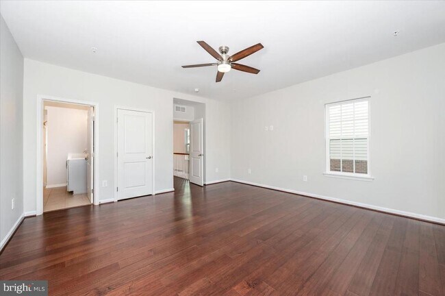 Building Photo - 5059 Small Gains Wy