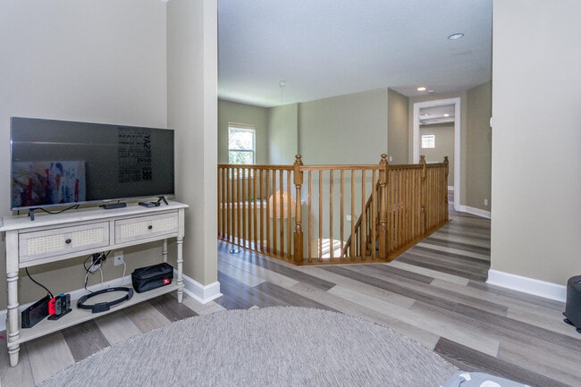 Building Photo - 4655 Cadiz Cir