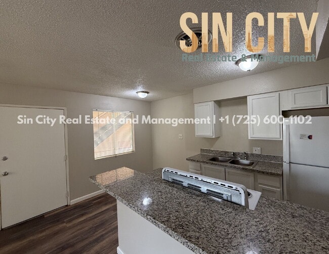 Building Photo - Discover Urban Comfort: Spacious 1-Bedroom Oasis at Lyn Capri