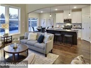 Building Photo - 4565 Zircon Ln N