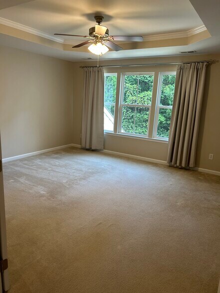 Building Photo - 8627 Fielding Cir