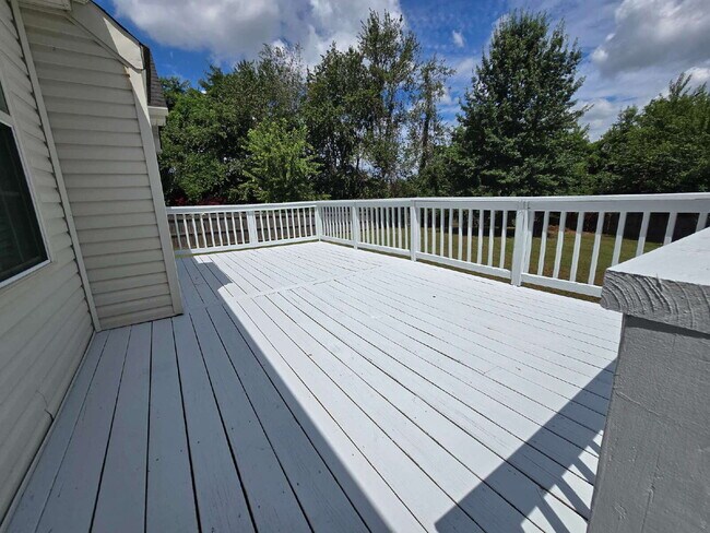 Building Photo - 3225 Veranda Cir