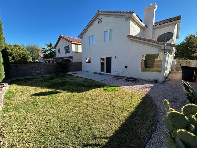 Building Photo - 9844 Via Delores Ave