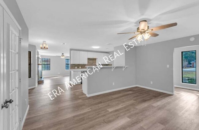 Building Photo - 5912 Pamela Dr