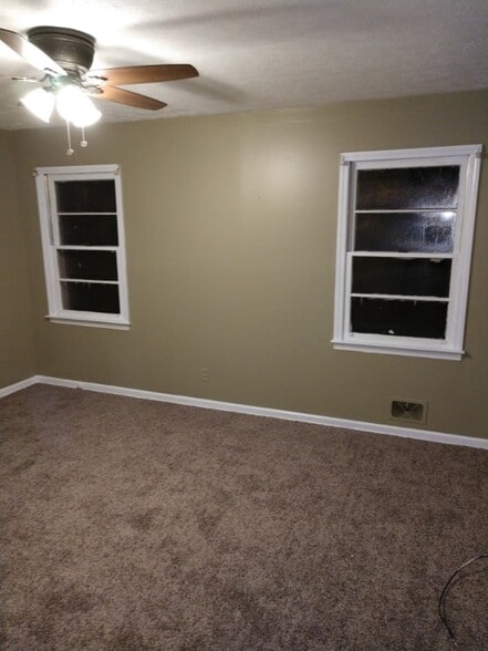 Building Photo - 168 Ruby Dr