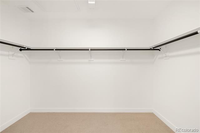 Building Photo - 3520 Chestnut Pl