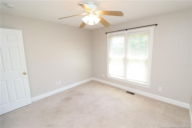 Building Photo - 2002 Keokuk Ct