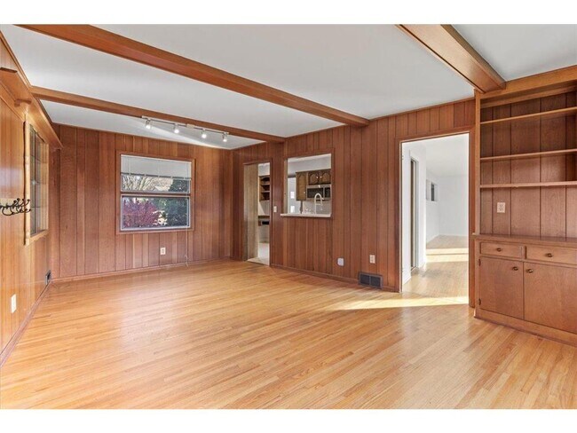 Building Photo - 5528 Merritt Cir