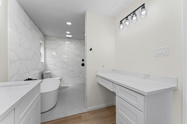 Building Photo - 2914 Riata Ln