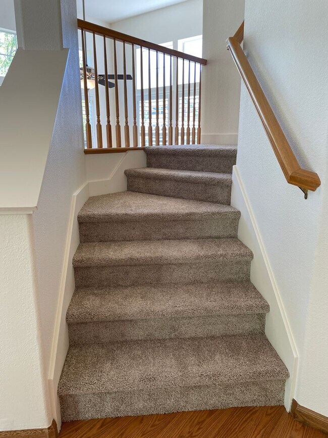 Building Photo - 2,199 Square Foot Beautiful 4-Bedroom Home | 2,199 Sq. Ft. | Prime Rincon Valley Location
