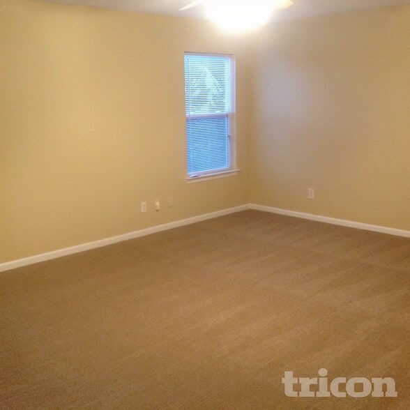 Building Photo - 8704 Michaw Ct